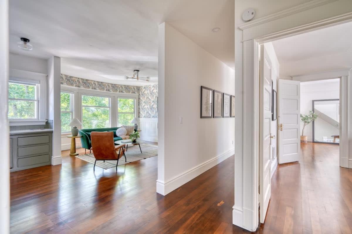 Apartment - Perfect Family Friendly 3 Bed - 95 Walkscore