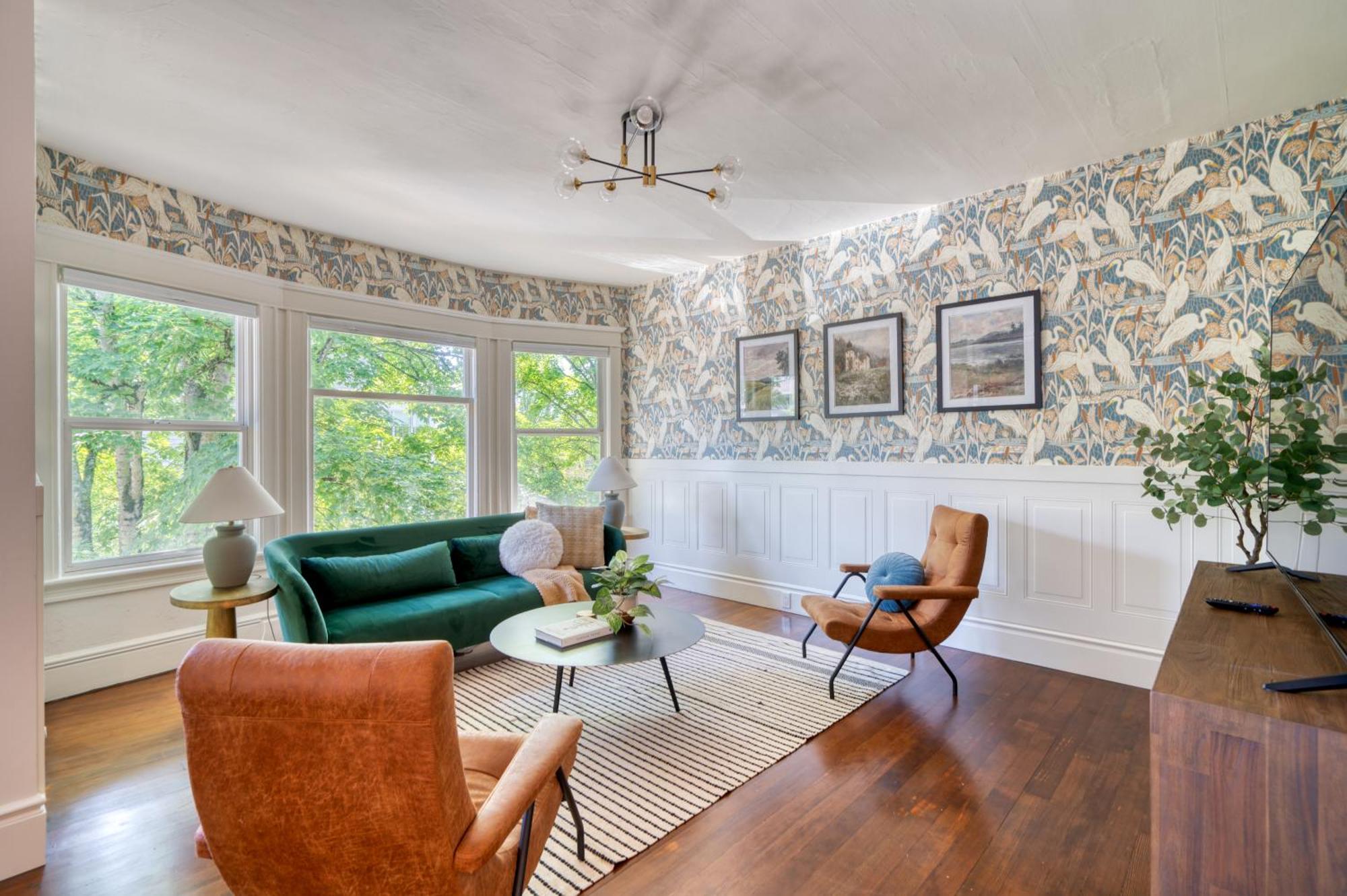 Collection - Perfect Family Friendly 3 Bed - 95 Walkscore Holiday home