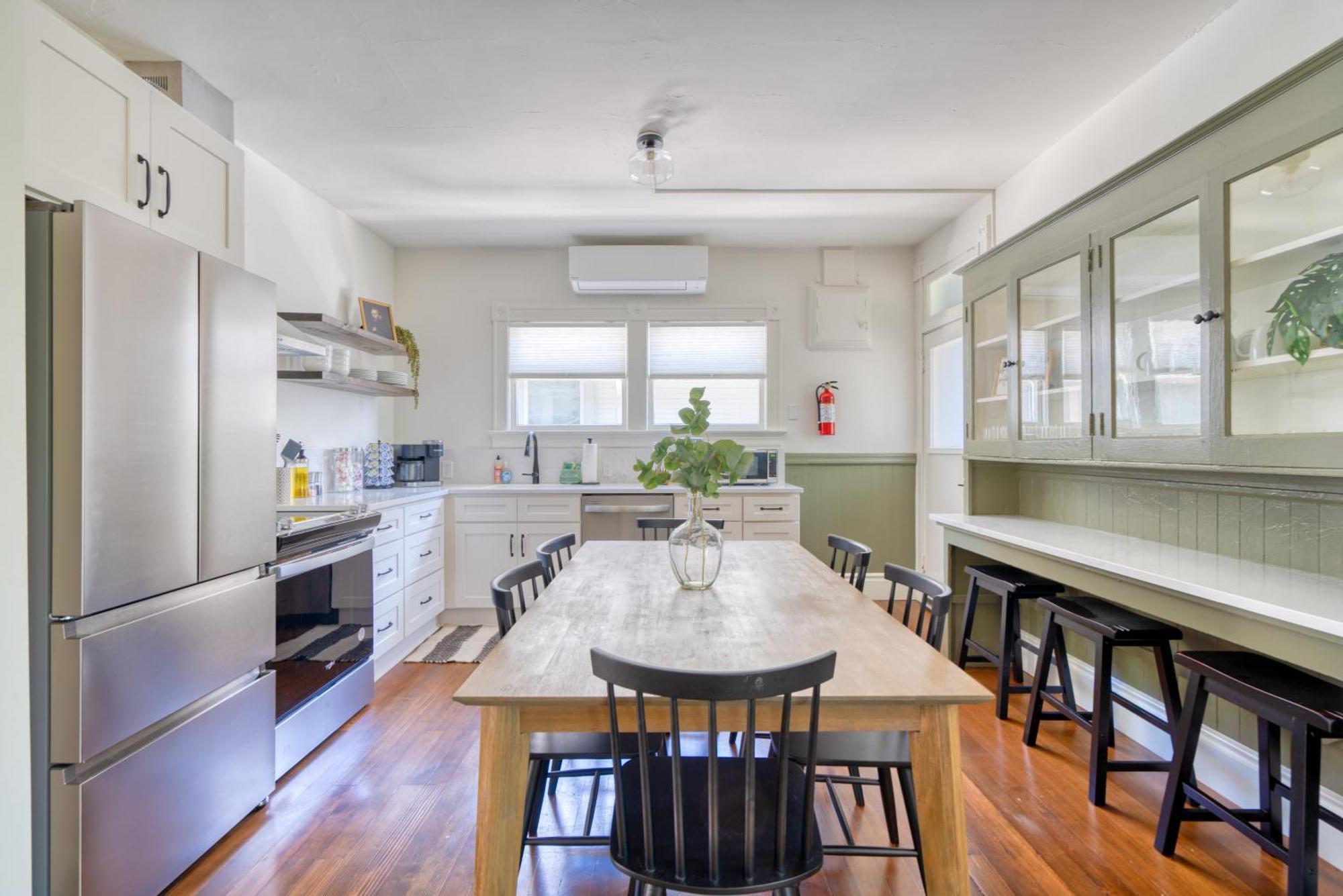 Collection - Perfect Family Friendly 3 Bed - 95 Walkscore Holiday home Portland