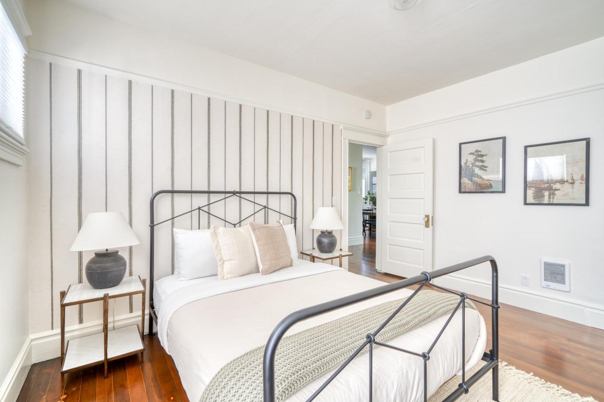 Holiday home Collection - Perfect Family Friendly 3 Bed - 95 Walkscore Portland